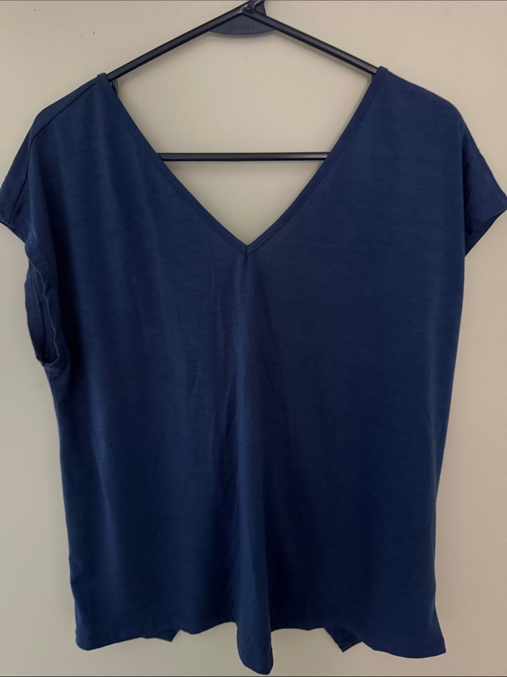 SHEIN Navy V-Neck Short Sleeve Tee